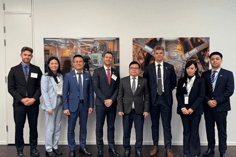 Thứ trưởng Trương Thanh Hoài làm việc với Tập đoàn LEGO và Carlsberg, thúc đẩy hợp tác đầu tư và phát triển sản xuất xanh tại Việt Nam