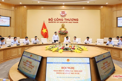 Bộ trưởng Bộ Công Thương làm việc với Bộ trưởng Bộ Nông nghiệp và Môi trường về công tác phối hợp trong quản lý nhà nước