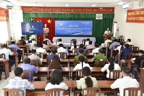 Tiếp tục đẩy mạnh phát triển nguồn nhân lực thương mại điện tử tại các địa phương