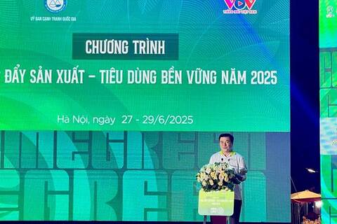 Bộ Công Thương và Đài Tiếng nói Việt Nam khai mạc Triển lãm Thúc đẩy sản xuất - tiêu dùng bền vững năm 2025: Cam kết mạnh mẽ vì kỷ nguyên xanh của Việt Nam