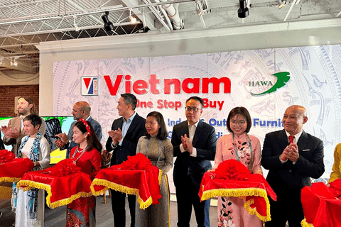 Tuần lễ Thương hiệu quốc gia Việt Nam và Khu gian hàng Việt Nam tại Hội chợ triển lãm đồ gỗ và nội ngoại thất High Point Market, Hoa Kỳ