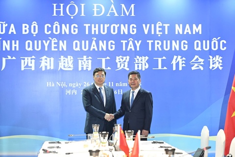Hội đàm giữa Bộ trưởng Bộ Công Thương Nguyễn Hồng Diên và Chủ tịch Chính quyền Khu tự trị dân tộc Choang Quảng Tây, Trung Quốc