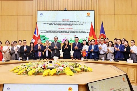 Đảng ủy Bộ Công Thương ban hành Kế hoạch hành động  thực hiện Kết luận số 207-KL/TW của Ban Bí thư nhằm đẩy mạnh công tác bảo vệ quyền lợi người tiêu dùng trong thời kỳ mới