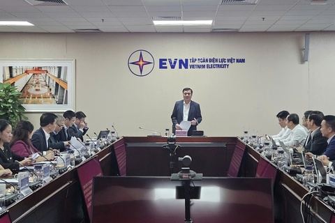 Đảng ủy Bộ Công Thương làm việc với Tập đoàn Điện lực Việt Nam về việc triển khai Chỉ thị số 30-CT/TW của Ban Bí thư