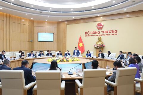Ban Chính sách, Chiến lược Trung ương làm việc với Bộ Công Thương