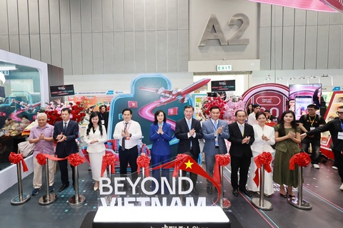 Cục Thương mại điện tử và Kinh tế số phối hợp TikTok Shop ra mắt sáng kiến “Beyond Vietnam - Hàng Việt cất cánh”