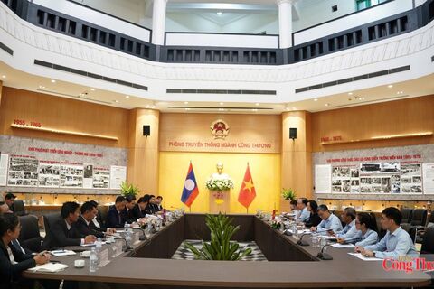 Thứ trưởng Phan Thị Thắng tiếp Thứ trưởng Bộ Công Thương Lào Phouthavanh Nanthavong