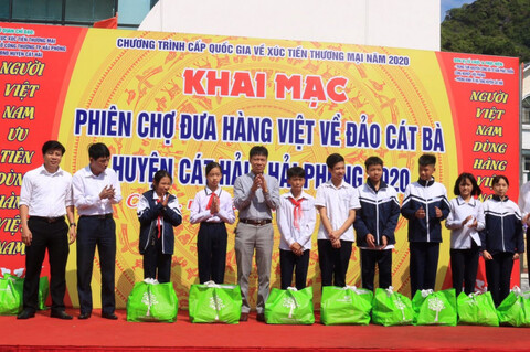 Hải Phòng triển khai hiệu quả Cuộc vận động “Người Việt Nam ưu tiên dùng hàng Việt Nam”