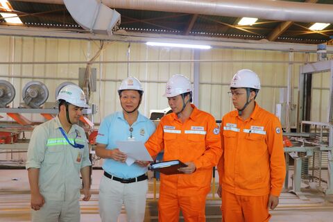 Tiết kiệm năng lượng: Doanh nghiệp chung tay giảm áp lực hệ thống điện