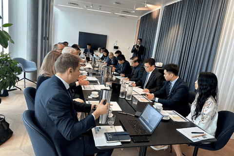 Thứ trưởng Trương Thanh Hoài làm việc với lãnh đạo Tập đoàn Copenhagen Infrastructure Partners