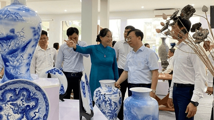 Tìm đối tác cung cấp báo giá các dịch vụ Tổ chức Hội chợ triển lãm hàng công nghiệp nông thôn năm 2025