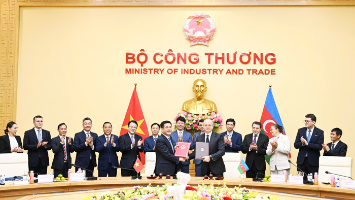 Khóa họp 3 Ủy ban liên chính phủ về các vấn đề kinh tế - thương mại và hợp tác khoa học - kỹ thuật Việt Nam - Azerbaijan