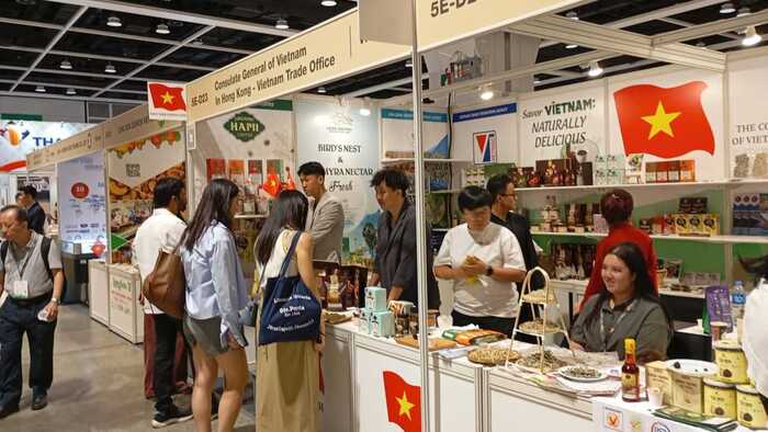 Quảng bá hàng Việt tại Hội chợ thực phẩm quốc tế Hong Kong Food Expo