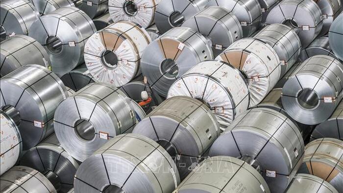 Ủy ban châu Âu đề xuất biện pháp bảo vệ ngành thép EU