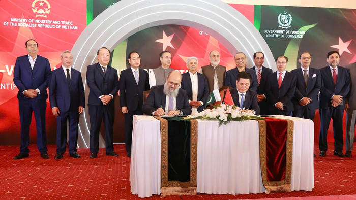 Bộ trưởng Nguyễn Hồng Diên chủ trì Diễn đàn Doanh nghiệp Việt Nam – Pakistan và ký Tuyên bố chung về việc khởi động Đàm phán Thỏa thuận Thương mại Ưu đãi Việt Nam - Pakistan