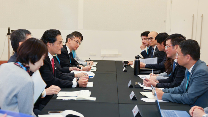 Bộ trưởng Nguyễn Hồng Diên họp song phương với Quốc vụ khanh Văn phòng Nội các Nhật Bản