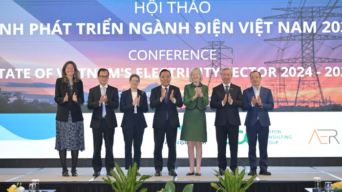 Hội thảo “Tình hình phát triển ngành điện Việt Nam 2024 – 2025” Australia và Việt Nam ghi nhận hợp tác chặt chẽ trong lĩnh vực năng lượng