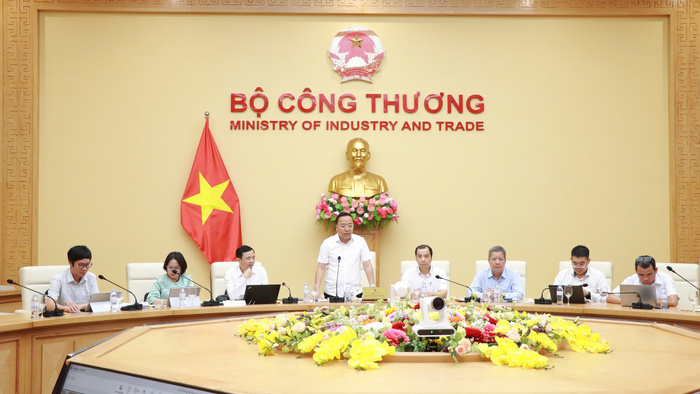 Bộ Công Thương tổ chức họp với các bộ, ngành và địa phương về rà soát thực hiện Nghị quyết 70-NQ/TW