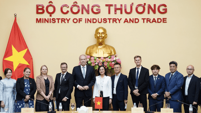 Thứ trưởng Phan Thị Thắng làm việc với Thứ trưởng phụ trách thương mại quốc tế Bộ Ngoại giao Phần Lan