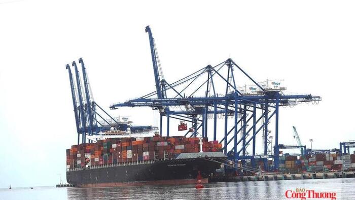 Xuất khẩu sang Singapore tiếp tục tăng trưởng cao