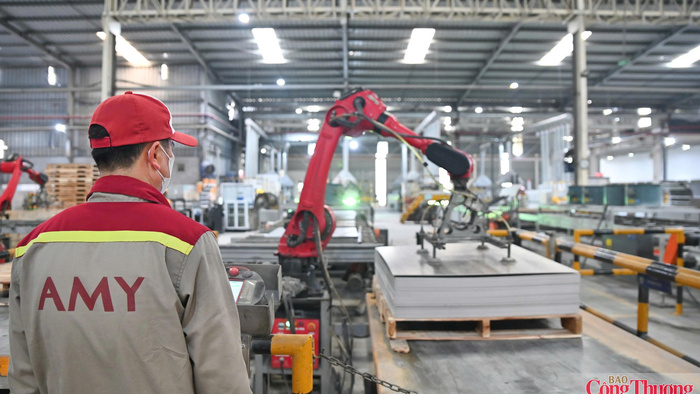 Đầu tư công nghệ, chuyển đổi số: Doanh nghiệp nỗ lực nâng giá trị hàng Việt trong khu vực RCEP