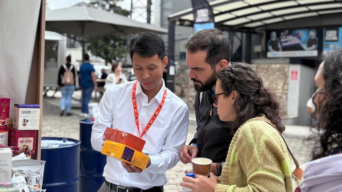 Thương vụ Việt Nam tại Bulgaria quảng bá cà phê Việt Nam tại Athens Coffee Festival 2026