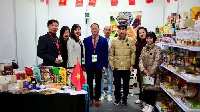 Thương vụ Chile đẩy mạnh quảng bá thực phẩm, đồ uống Việt Nam tại Espacio Food & Service 2026