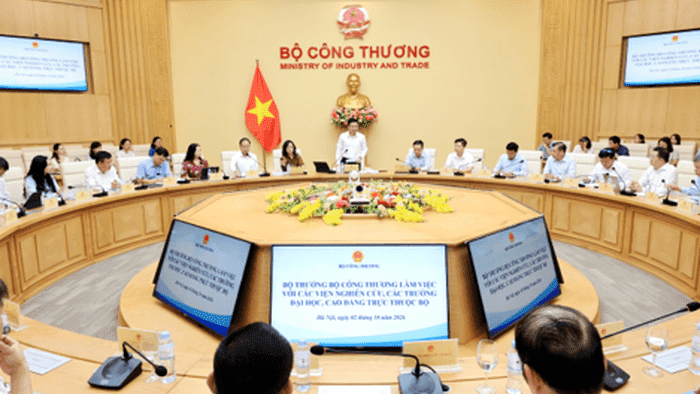 Gắn đào tạo, nghiên cứu khoa học với chiến lược phát triển ngành Công Thương