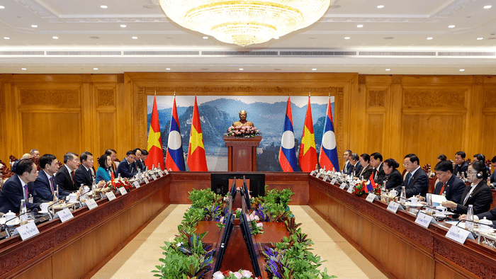 Bộ trưởng Lê Mạnh Hùng tháp tùng Thủ tướng Chính phủ thăm chính thức Lào và Campuchia, thúc đẩy hợp tác kinh tế, thương mại và năng lượng