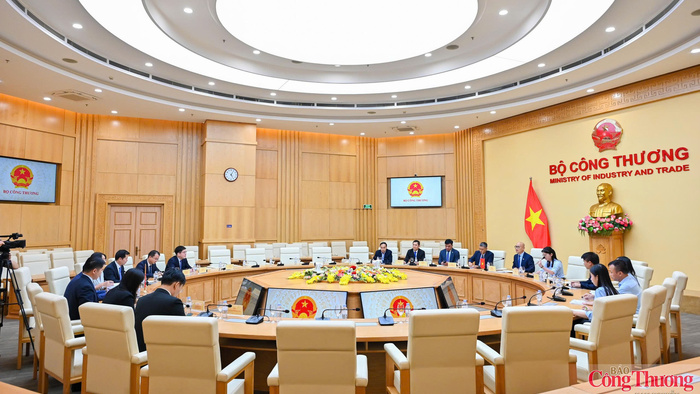 Thứ trưởng Lương Hoàng Thái tiếp và làm việc với đoàn đại biểu Văn Phòng Nghiên cứu Quốc vụ viện Trung Quốc