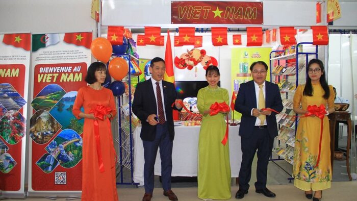 Hơn 30 doanh nghiệp Việt Nam tham dự Hội chợ quốc tế Alger 2025