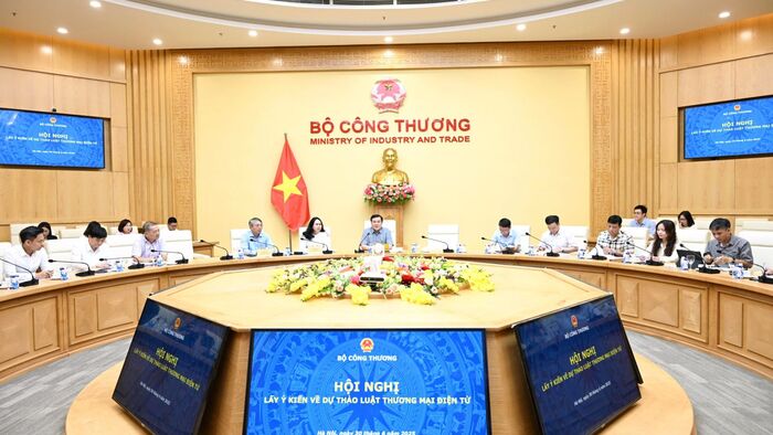 Hội nghị lấy ý kiến về dự thảo luật thương mại điện tử