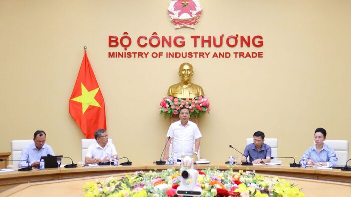 Đẩy nhanh tiến độ giải phóng mặt bằng Dự án Đường dây 500 kV Lào Cai – Vĩnh Yên