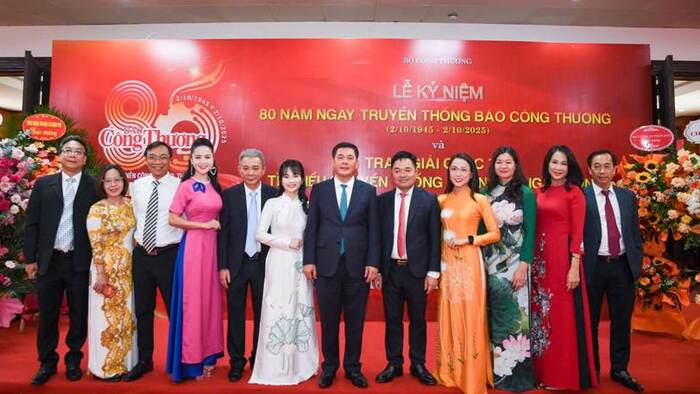Lễ kỷ niệm 80 năm Ngày truyền thống và trao giải Cuộc thi tìm hiểu truyền thống ngành Công Thương