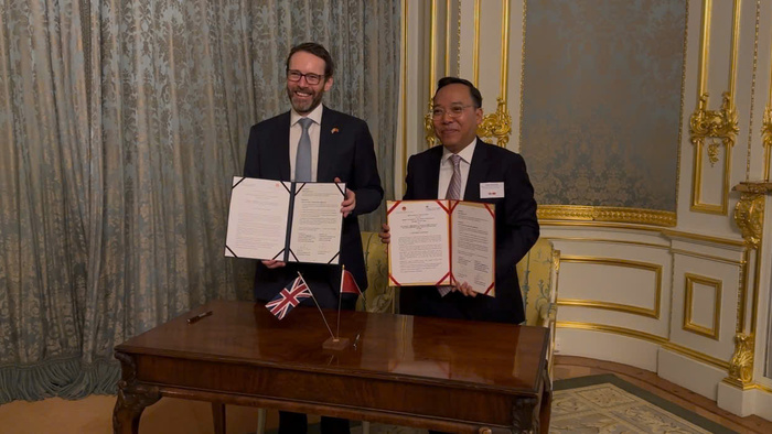 Bộ Công Thương ký kết MOU với các đối tác Vương Quốc Anh