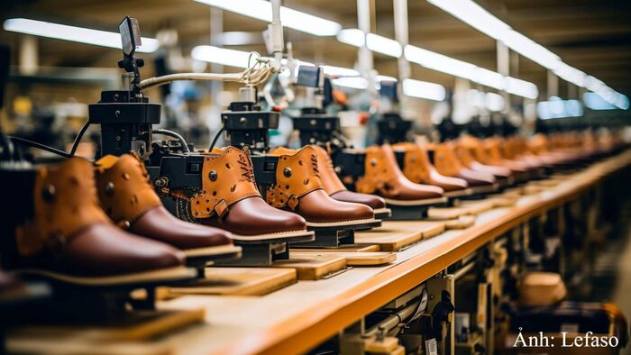 Định hình chuỗi cung ứng xuất giày dép mới tại Việt Nam