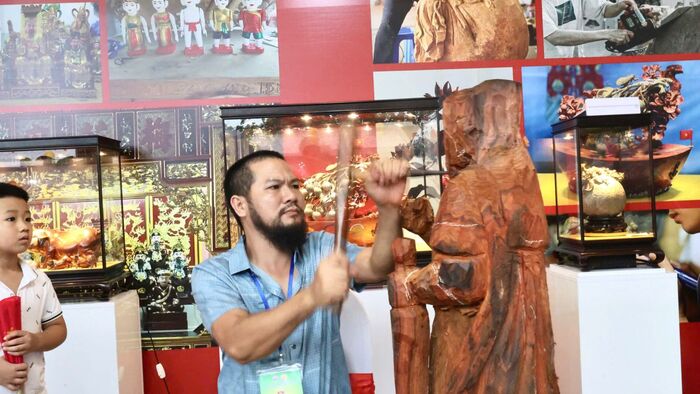 Xúc tiến tiêu thụ sản phẩm làng nghề truyền thống trên nền tảng số