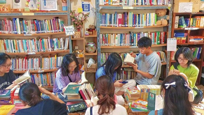 Thư viện cộng đồng D Free Book, khi tri thức là nhịp cầu nối đất nước