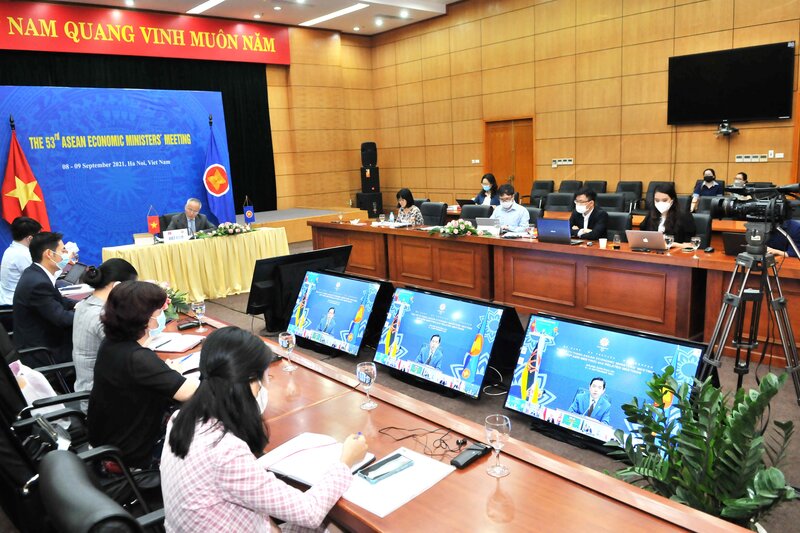 Opening the 53rd ASEAN Economic Ministers’ Meeting