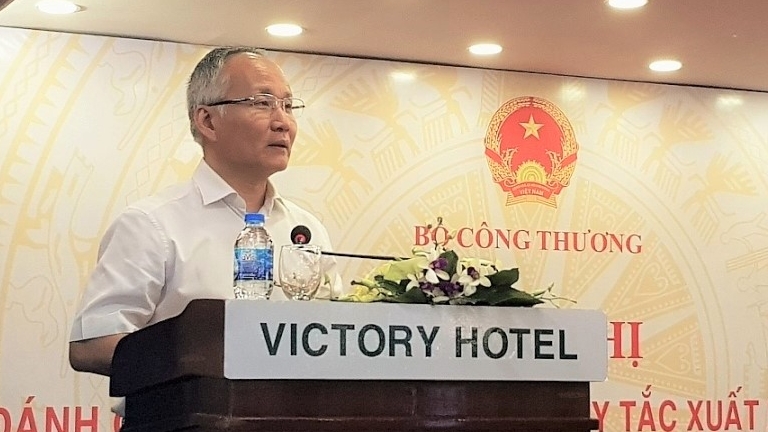 Thứ trưởng Bộ Công Thương Trần Quốc Khánh phát biểu tại Hội nghị Thứ trưởng Bộ Công Thương Trần Quốc Khánh phát biểu tại Hội nghị