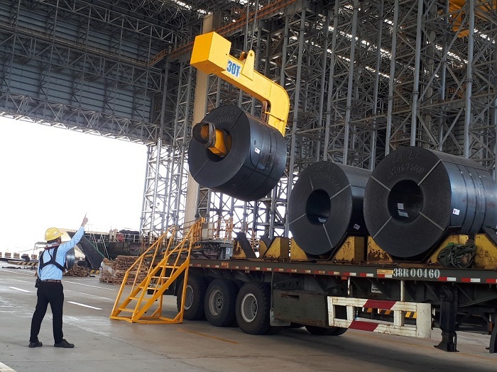 Công nghiệp đã trở thành ngành kinh tế chủ lực của đất nước với tốc độ tăng trưởng cao nhất trong các ngành kinh tế và có đóng góp lớn nhất cho ngân sách nhà nước Công nghiệp đã trở thành ngành kinh tế chủ lực của đất nước với tốc độ tăng trưởng cao nhất trong các ngành kinh tế và có đóng góp lớn nhất cho ngân sách nhà nước