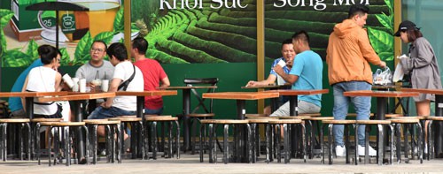 Chuỗi cà phê Việt trỗi dậy - Ảnh 1. Chuỗi cà phê Việt trỗi dậy - Ảnh 1.