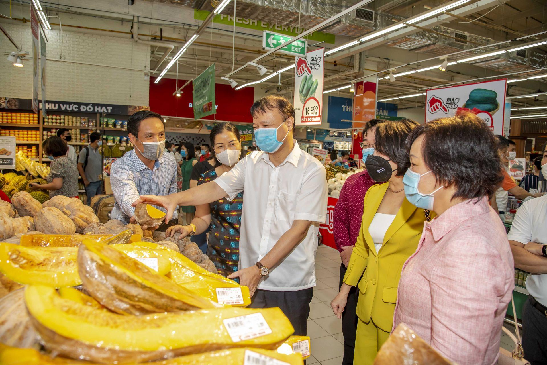 Nhận diện hàng Việt Nam - Tự hào hàng Việt Nam năm 2020 Nhận diện hàng Việt Nam - Tự hào hàng Việt Nam năm 2020