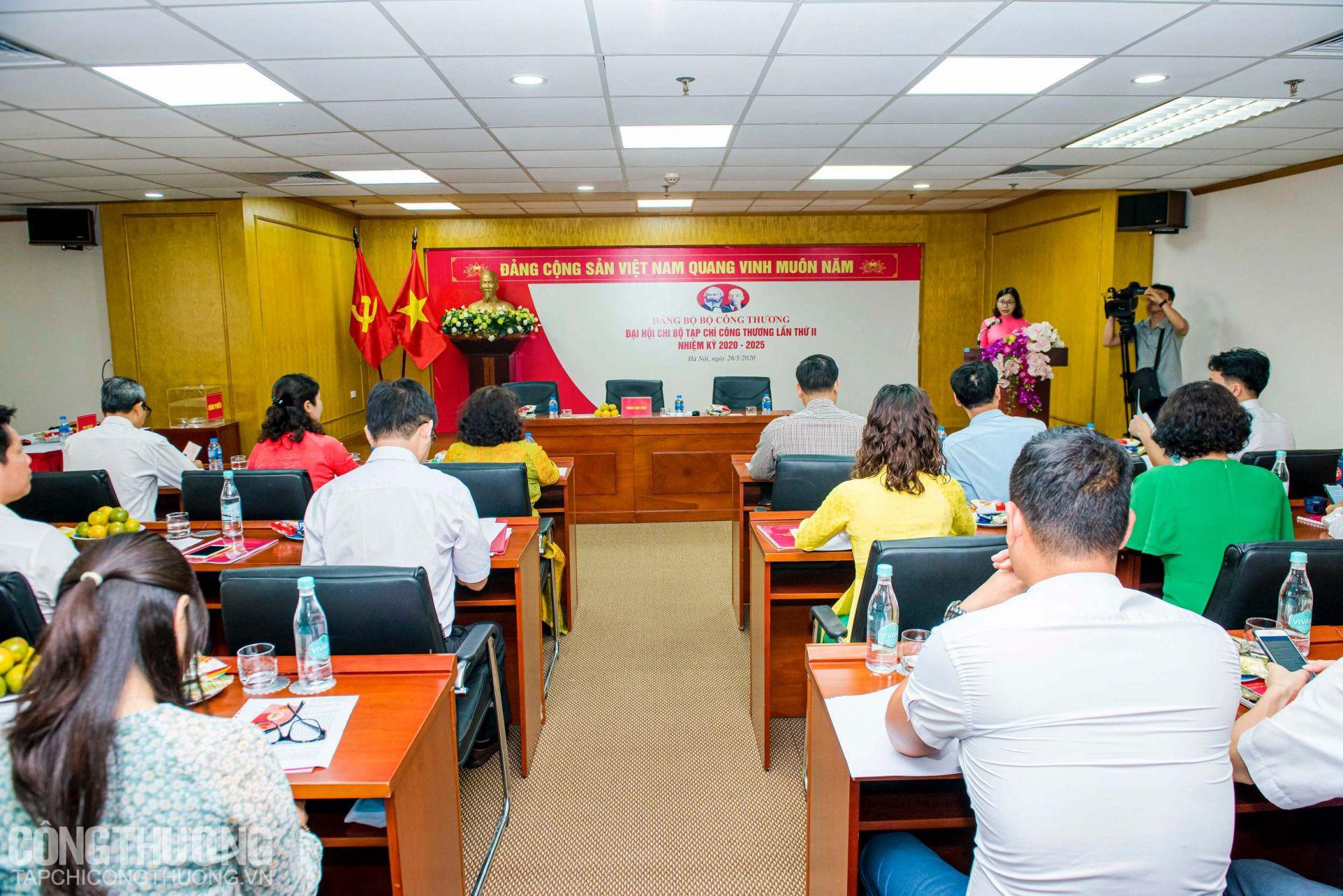 Toàn cảnh Đại hội Chi bộ Tạp chí Công Thương lần thứ II nhiệm kỳ 2020 - 2025 Toàn cảnh Đại hội Chi bộ Tạp chí Công Thương lần thứ II nhiệm kỳ 2020 - 2025